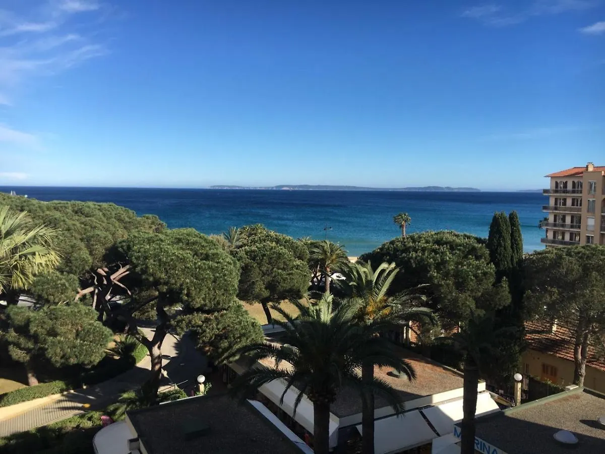 Studio Avec Splendide Vue Sur Mer contacts